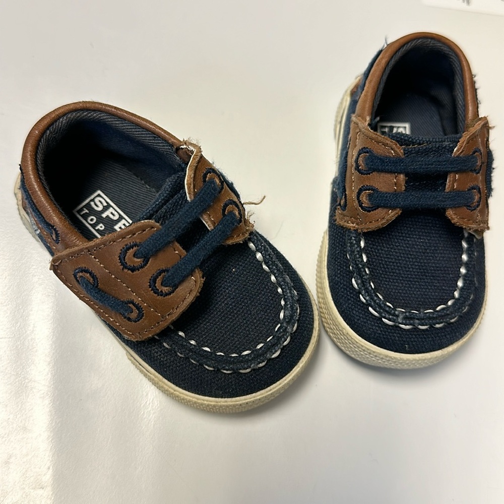 Boy Sperry’s - EUC